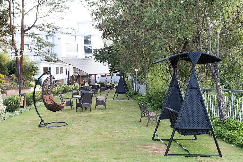 Munnar - Terrace Greens, A Sterling Holidays Resort 4*,  Indie