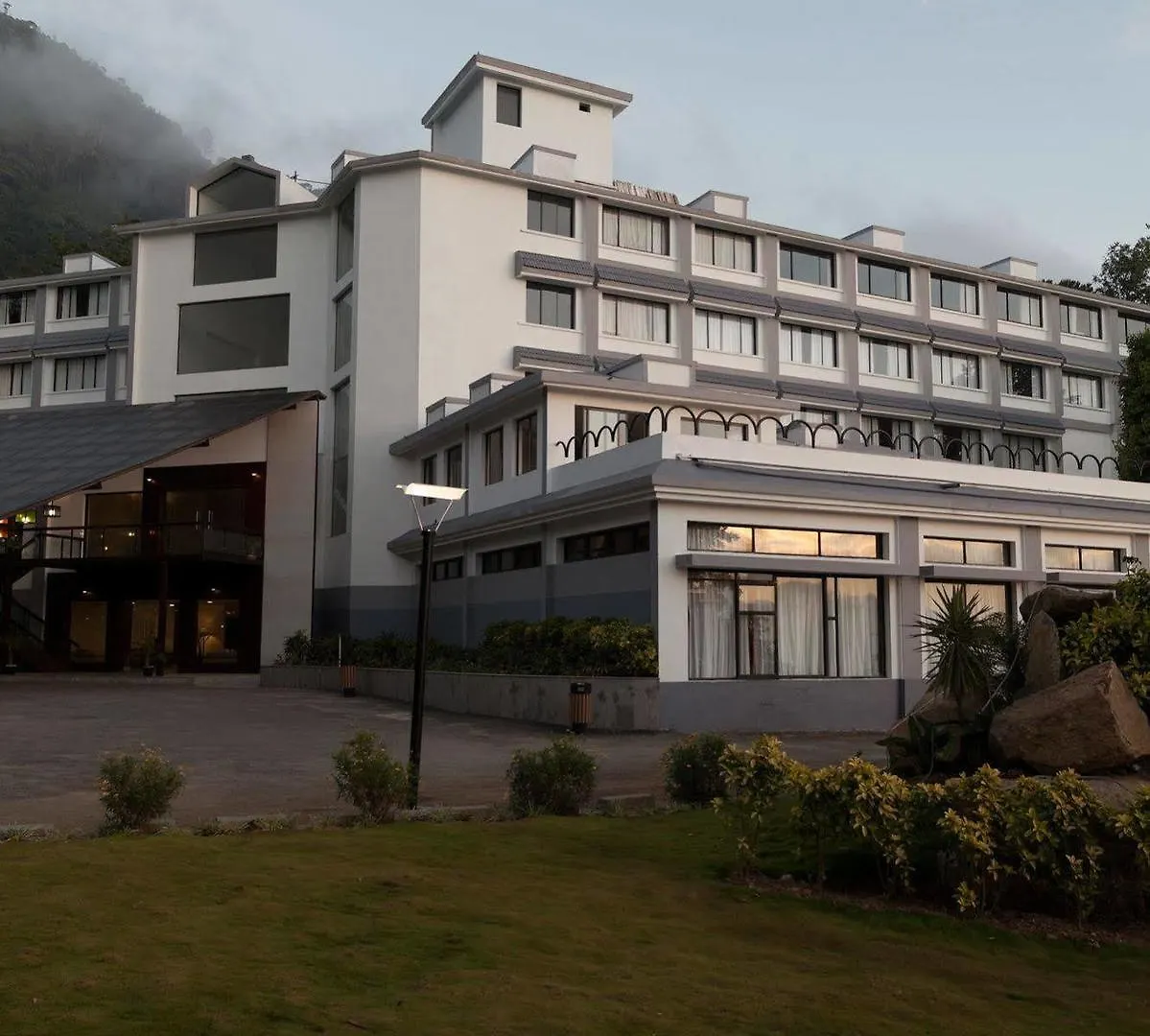 **** Hotel Munnar - Terrace Greens, A Sterling Holidays Resort Indie