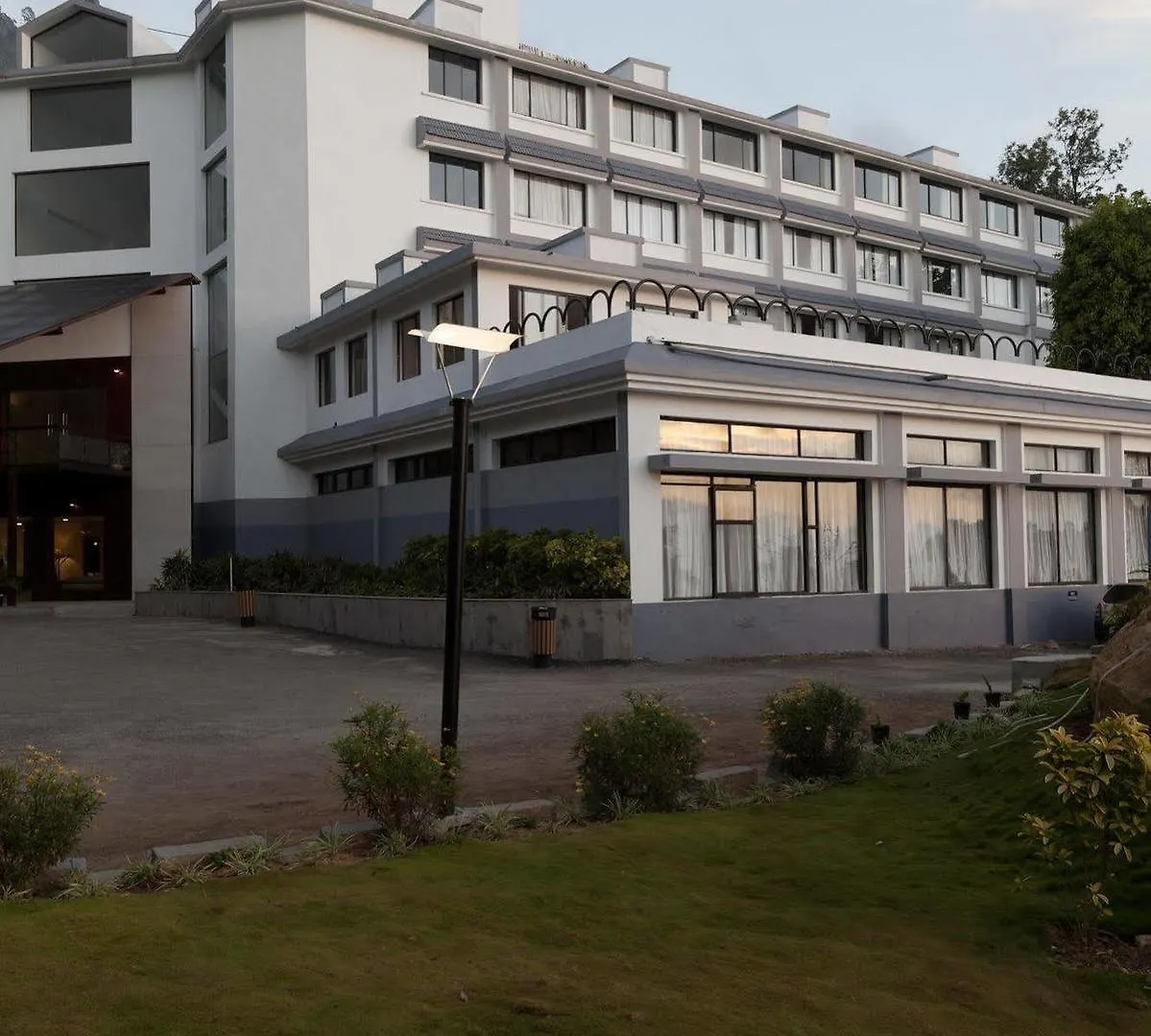 Hotel Munnar - Terrace Greens, A Sterling Holidays Resort